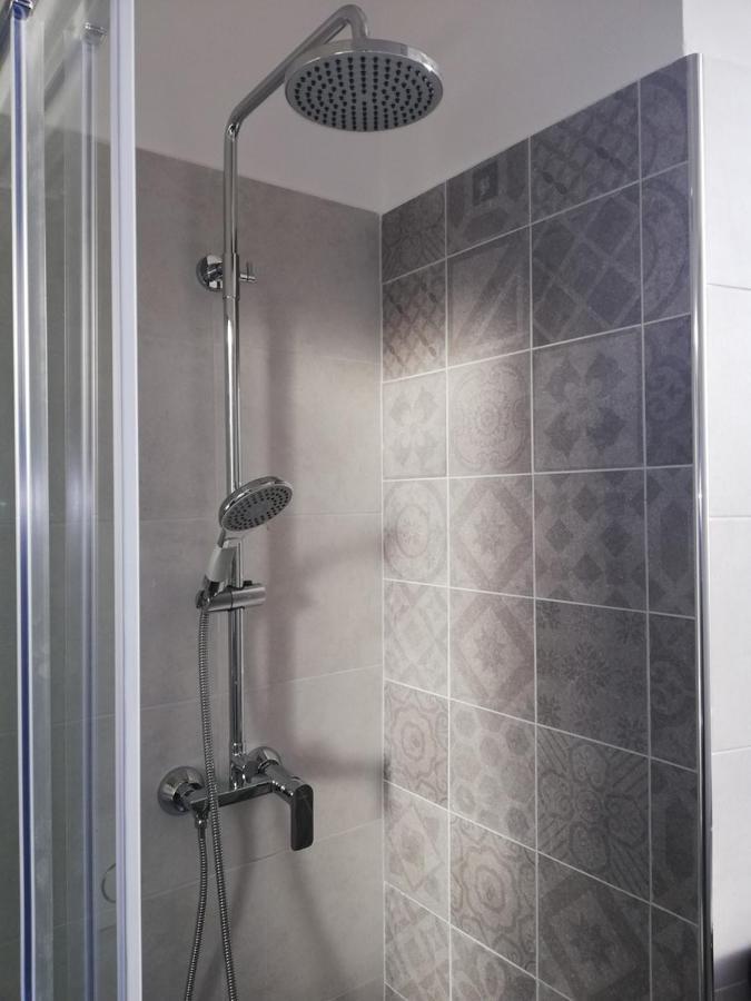 Apartment Stefania On The Beach Koromacno Bagian luar foto